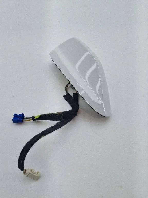 Antena (GPS) P6DE46GW7AA