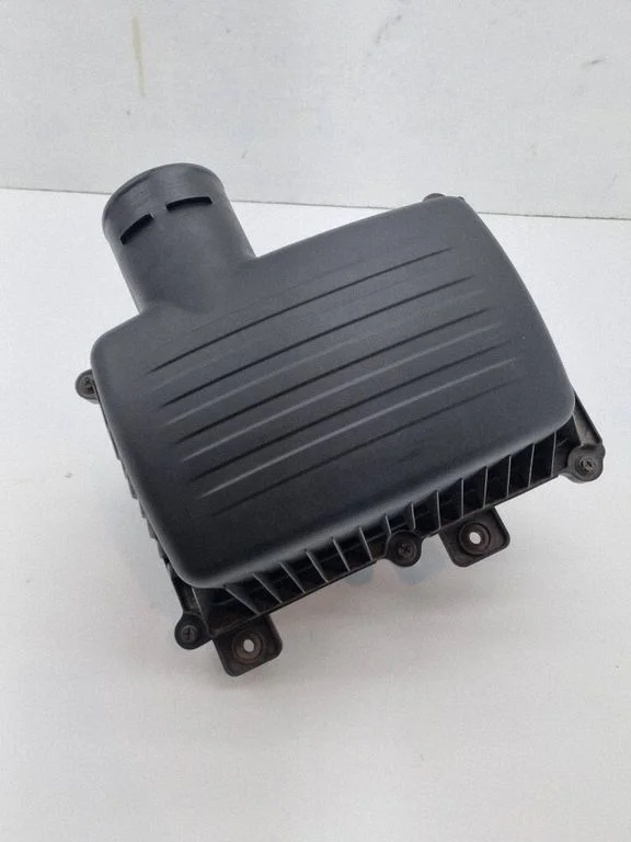 Air filter box – Ram 1500 DT (2018-)