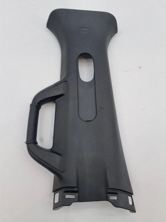 (B) pillar trim (top) 5110115