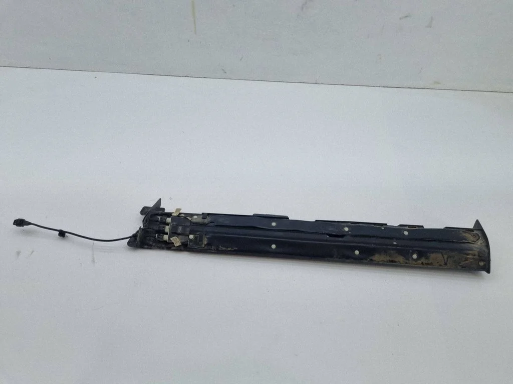 Šoninių slankiojančių durų ECU modulis
