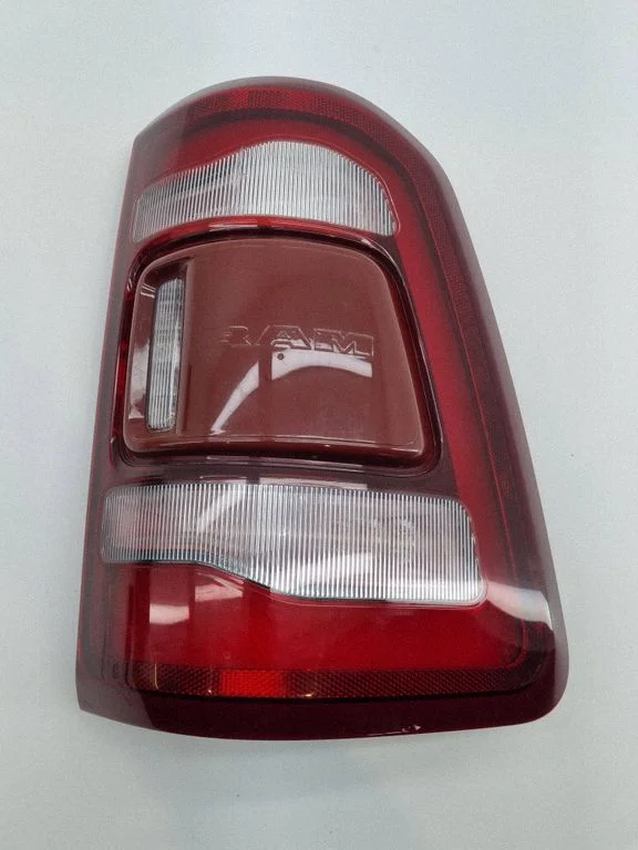 Rear/tail lights 68262530AF