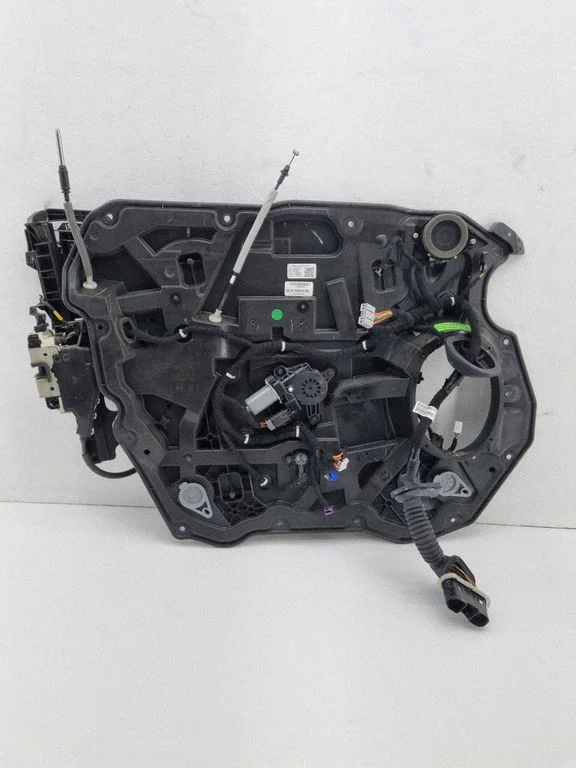Front door window regulator with motor 04589913AF