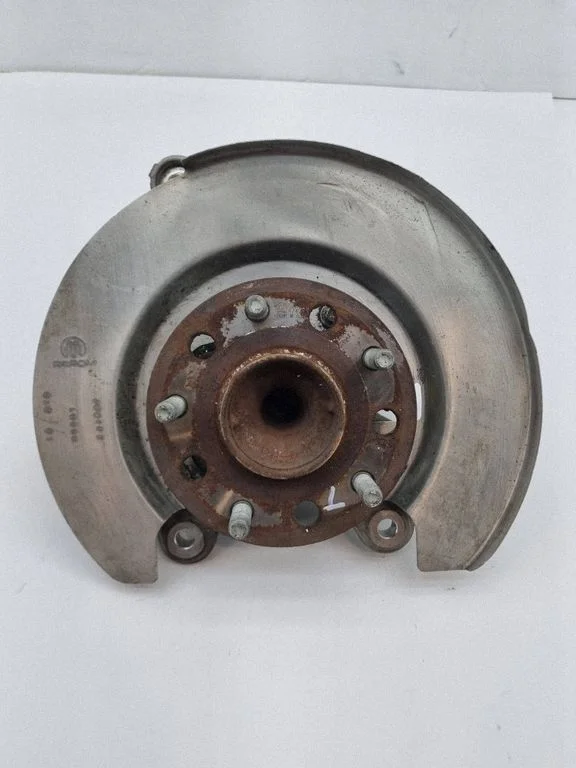 Rear wheel hub 017AB