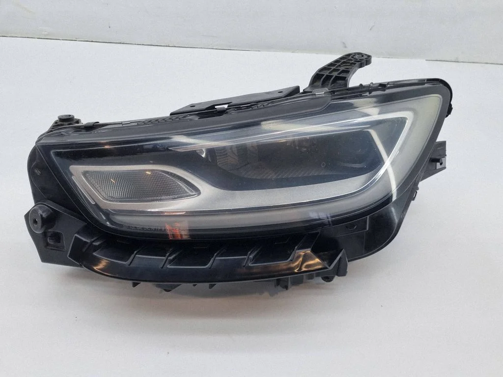 Reflektor – Chrysler Pacifica (2017-)