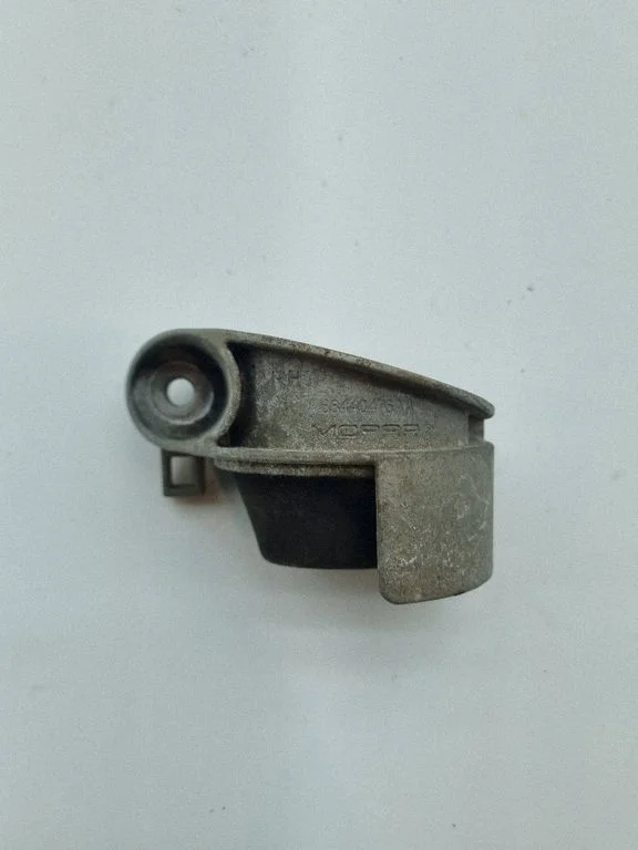 Muffler mount bracket/holder 68440476AA