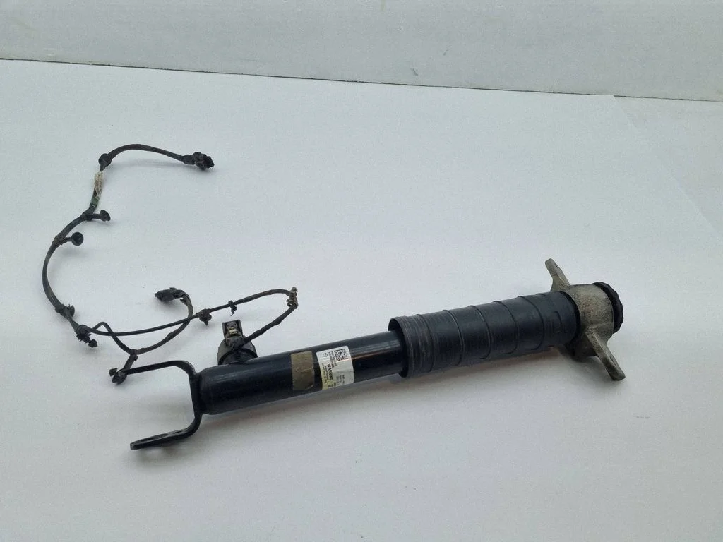 Rear shock absorber/damper P68458072AD