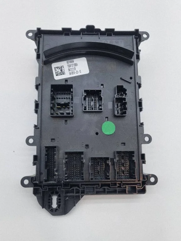Comfort/convenience module – Jeep Grand Cherokee (2010-2021)
