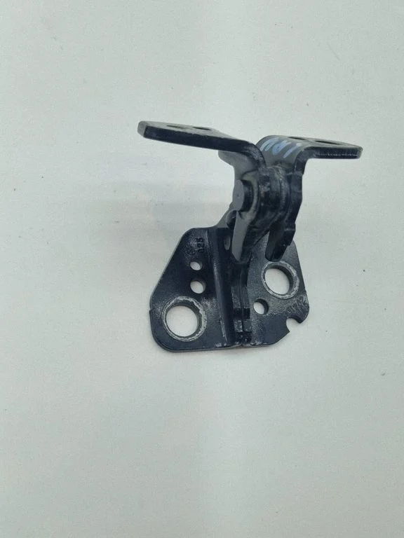 Tagaukse ülemine hing 85574E