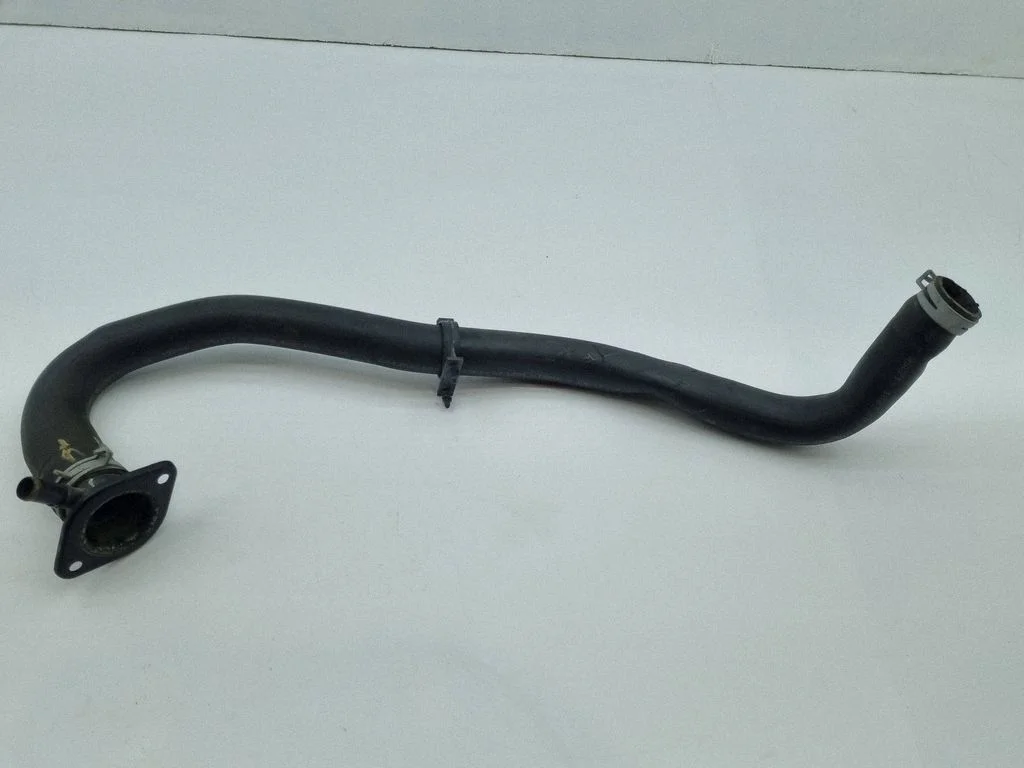 Coolant pipe/hose 68425456AA