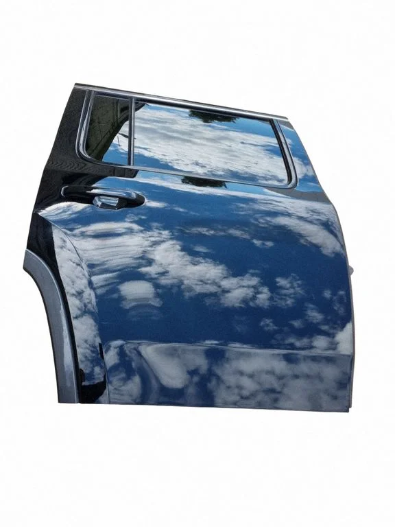 Rear door – rear right