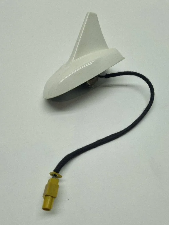Radio antena