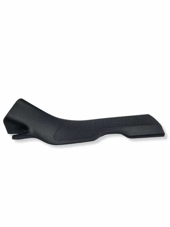 Rear sill trim cover 66592