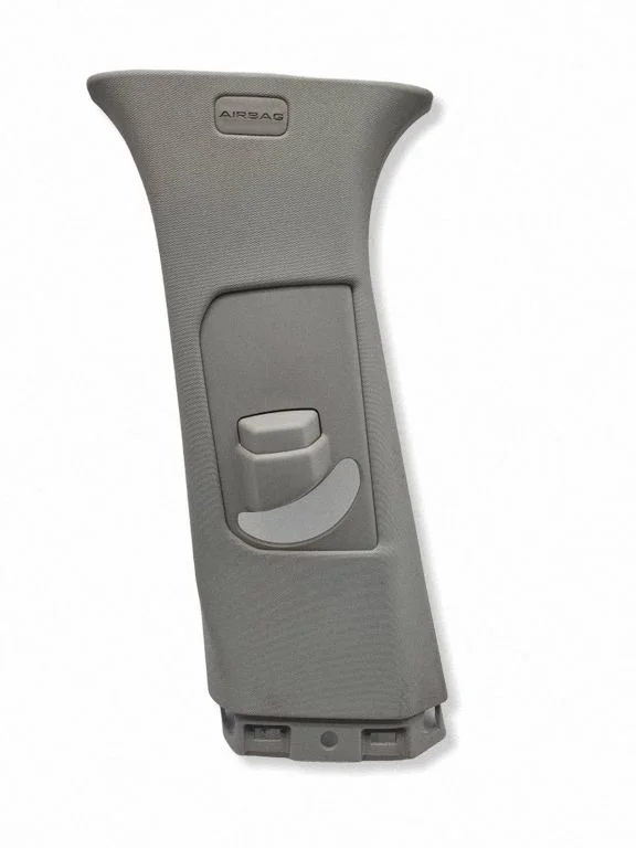 (B) pillar trim (top) GSM73TRMA