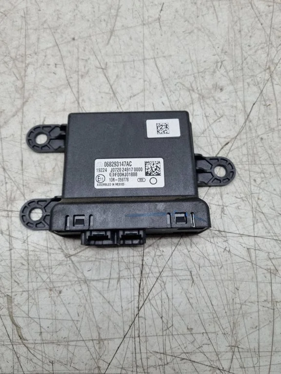 Parking PDC control unit/module – Chrysler Pacifica (2017-)