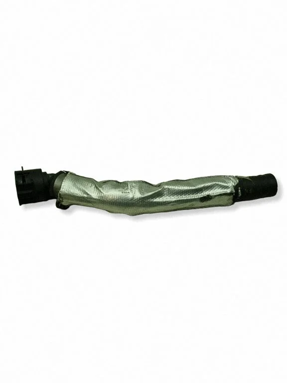 Coolant pipe/hose – Chrysler Pacifica (2017-)