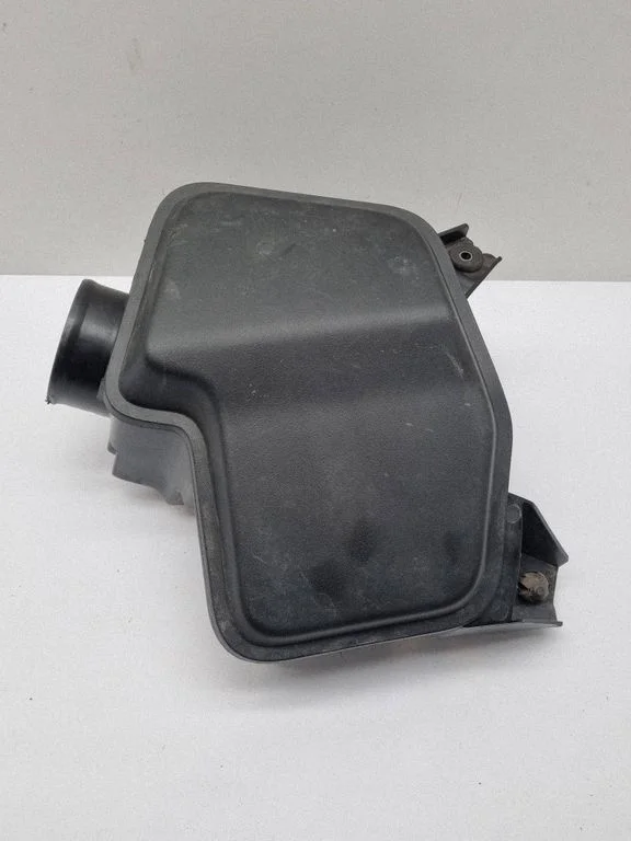Air filter box 33357C