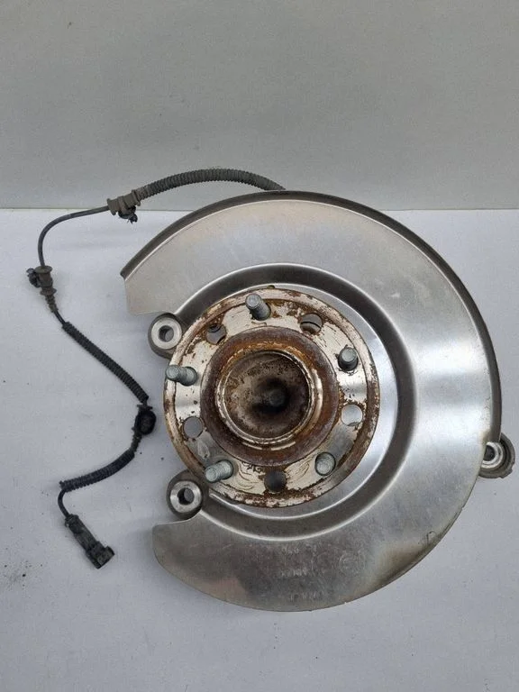 Rear wheel hub 016AB