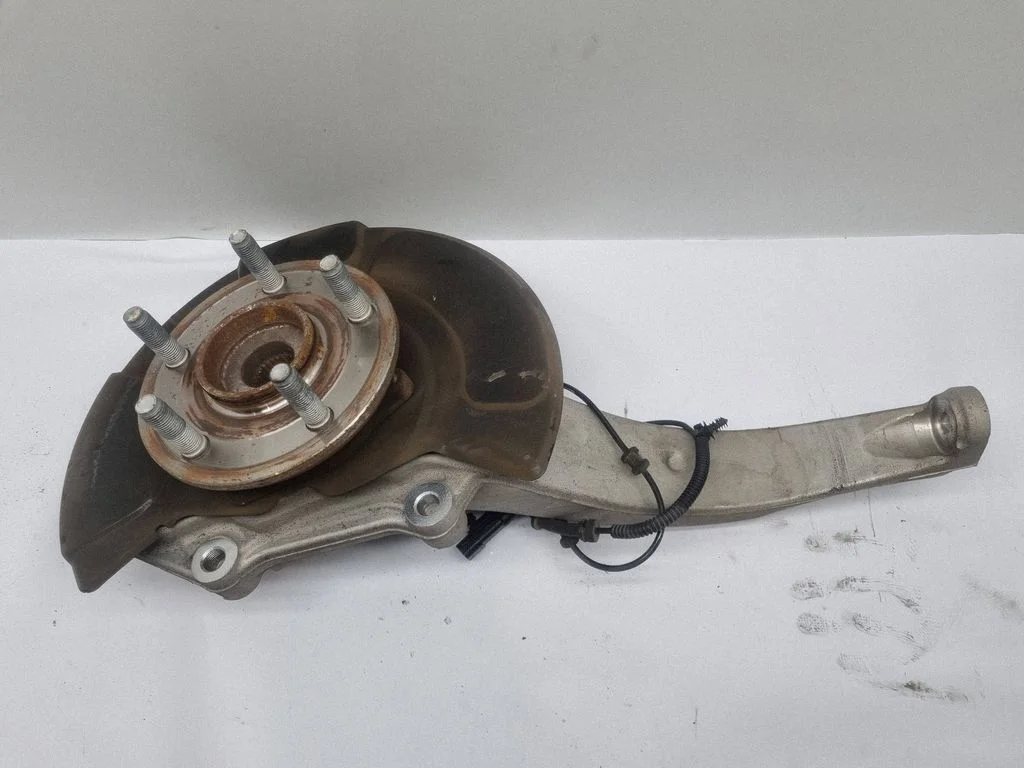 Front wheel hub – Dodge Durango III (2010-)