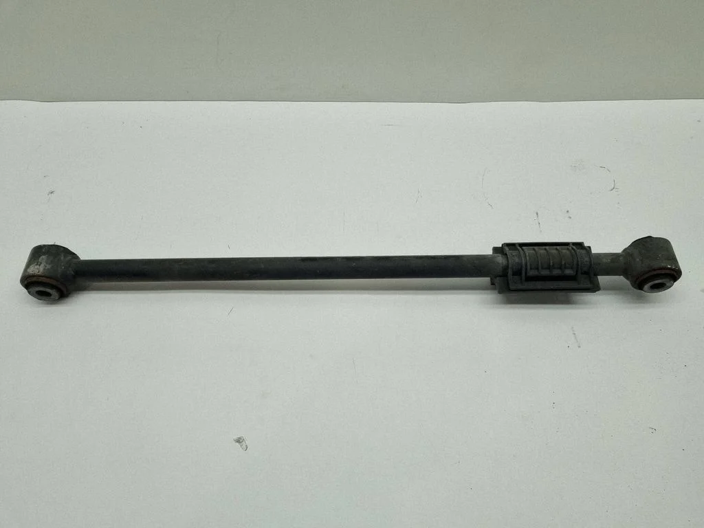 Rear control arm – Dodge Durango III (2010-)