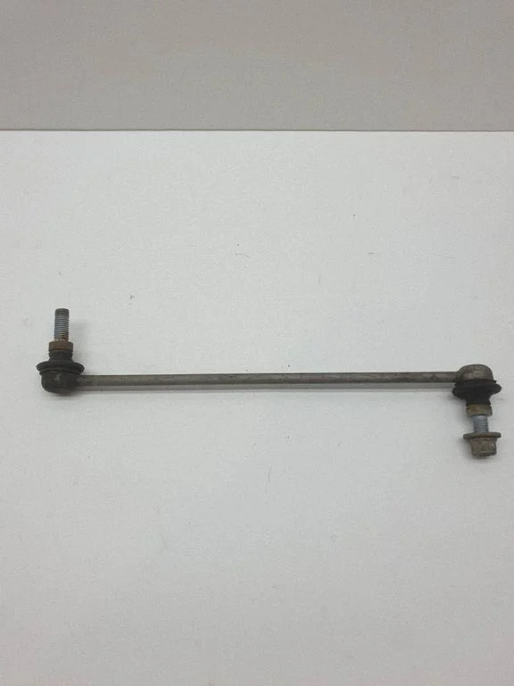 Front anti-roll bar/stabilizer link – Chrysler Pacifica (2017-)