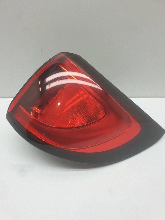 Rear/tail lights – Chrysler Pacifica (2017-)