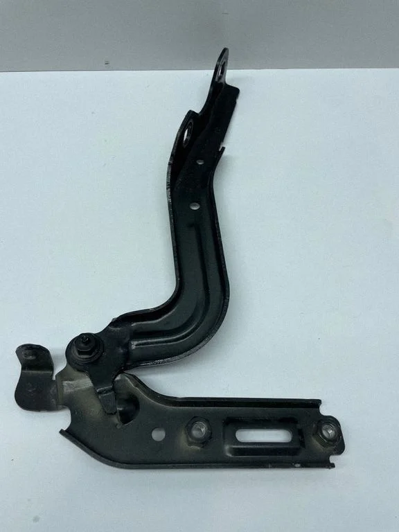 Engine bonnet/hood hinges VL075