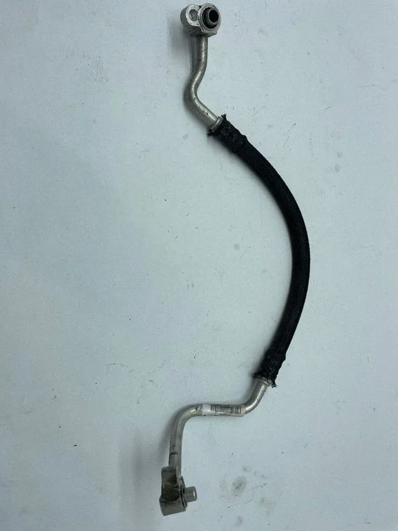 Air conditioning (A/C) pipe/hose