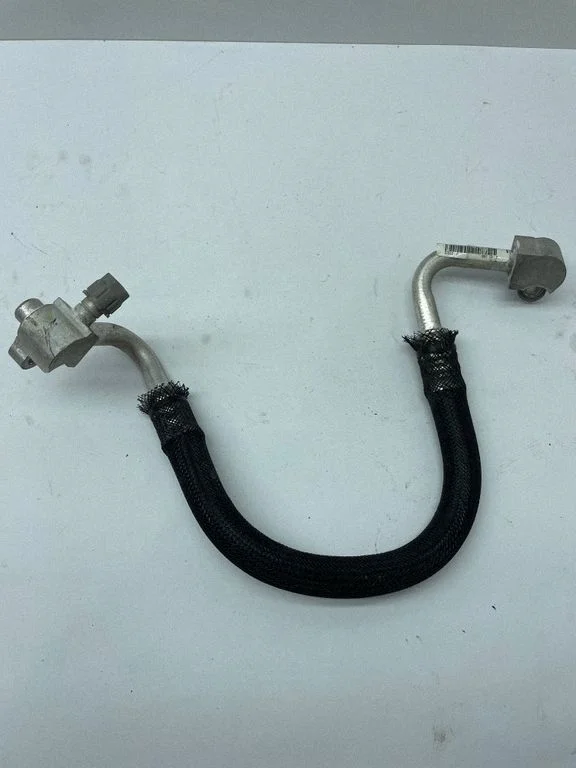 Air conditioning (A/C) pipe/hose