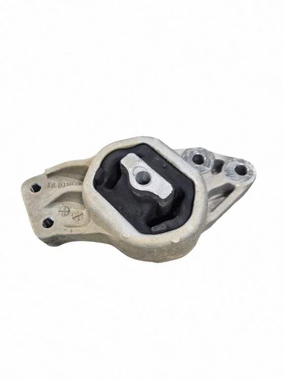 Engine mount bracket – Ram 1500 DT (2018-)
