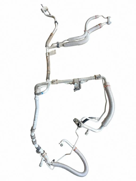 Air conditioning (A/C) pipe/hose – Chrysler Pacifica (2017-)