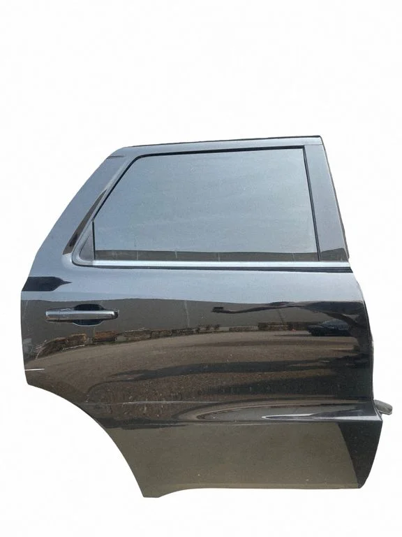 Rear door – right