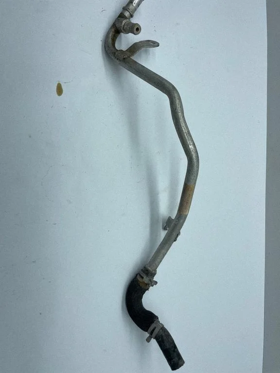 Engine coolant pipe/hose 68276702AA