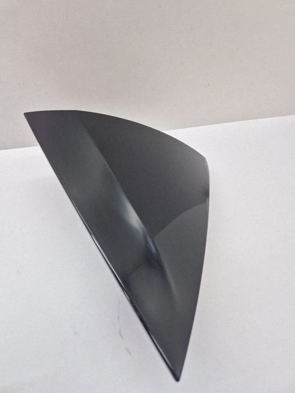 Tailgate trim – Chrysler Pacifica (2017-)