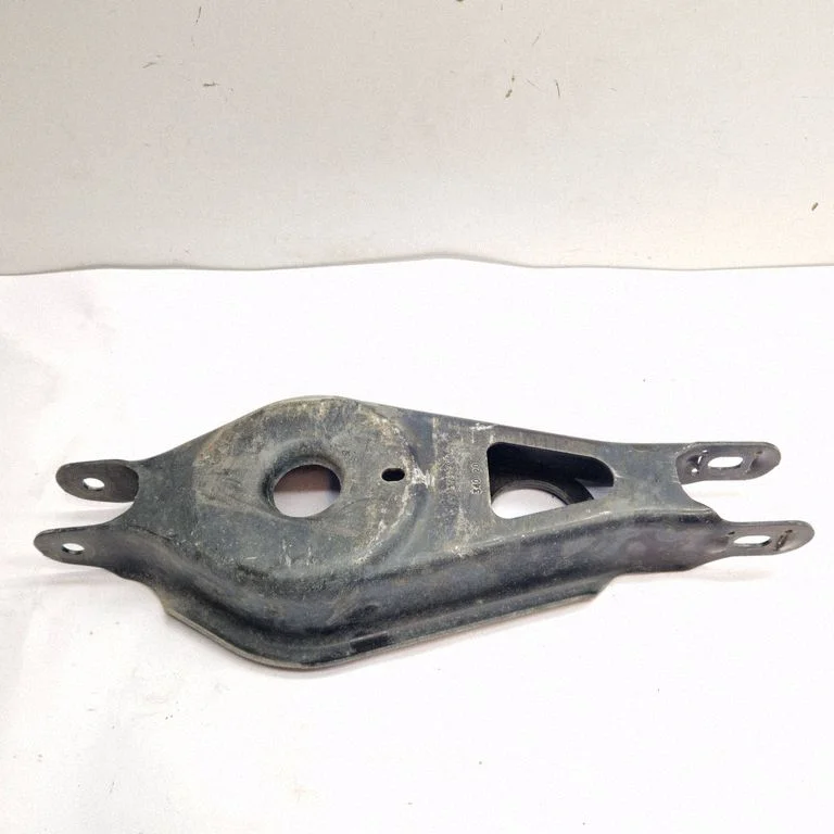 Tagumine õõtshoob 68218021AA