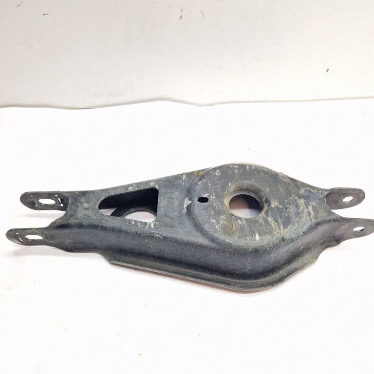Tagumine õõtshoob 68218021AA