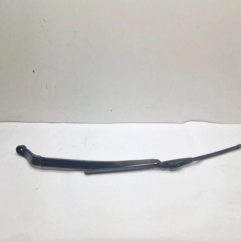 Windshield/front glass wiper blade – Chrysler Pacifica (2017-)