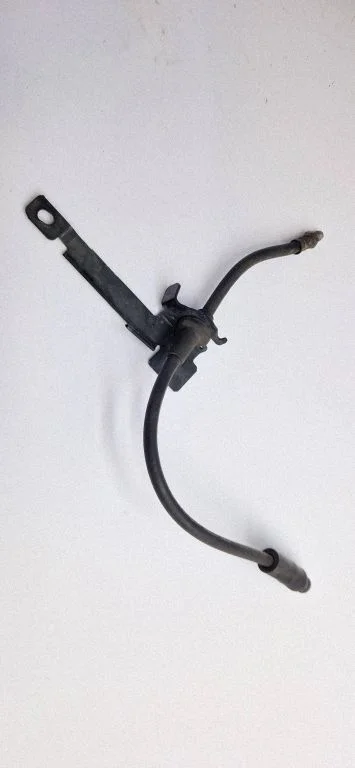 Brake booster pipe/hose 16897