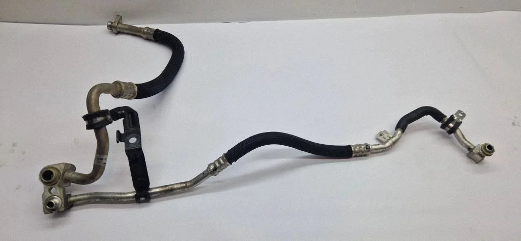 Air conditioning (A/C) pipe/hose 670038910