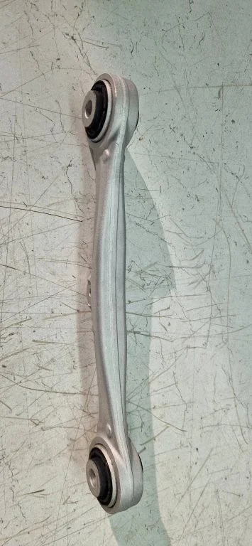 Aizmugurējā svira – Tesla Model S (2012-)