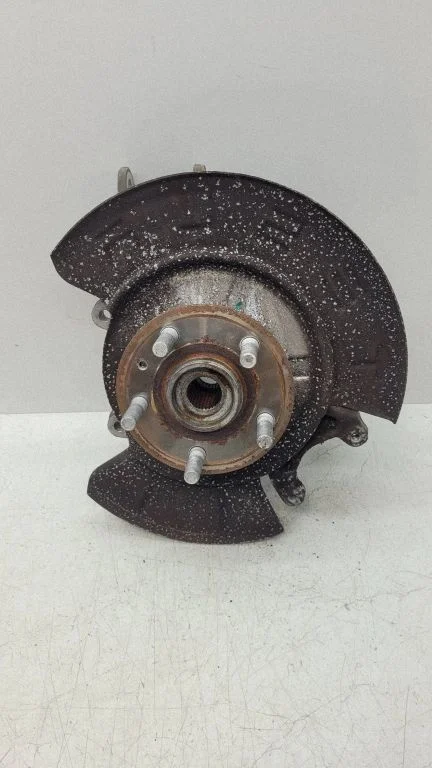Rear wheel hub – Tesla Model S (2012-)