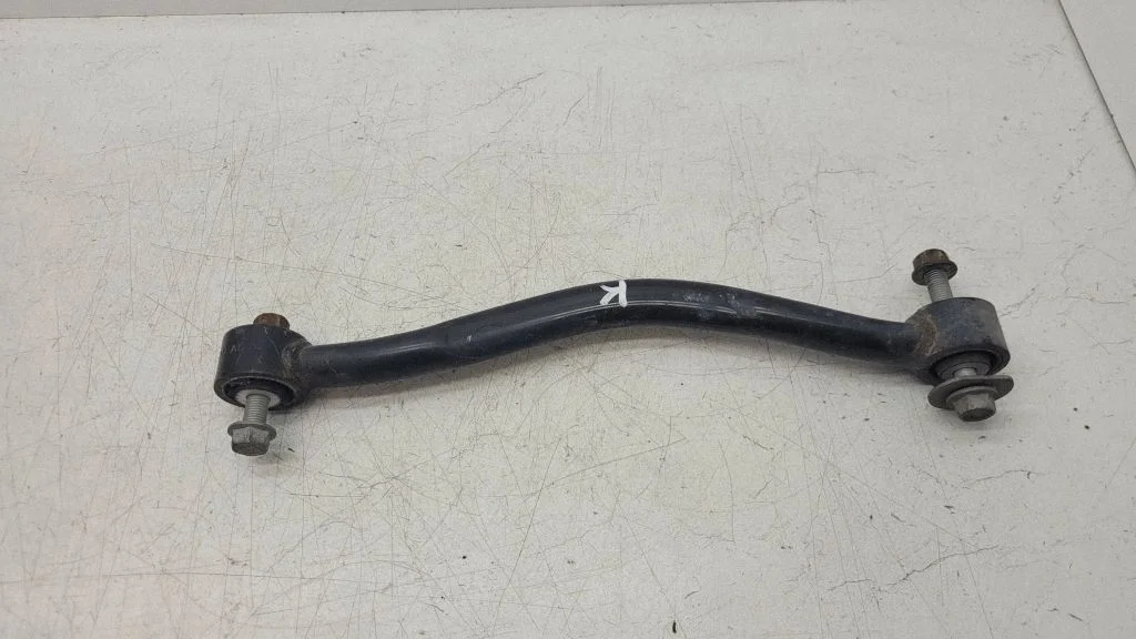 Rear control arm – Dodge Durango III (2010-)