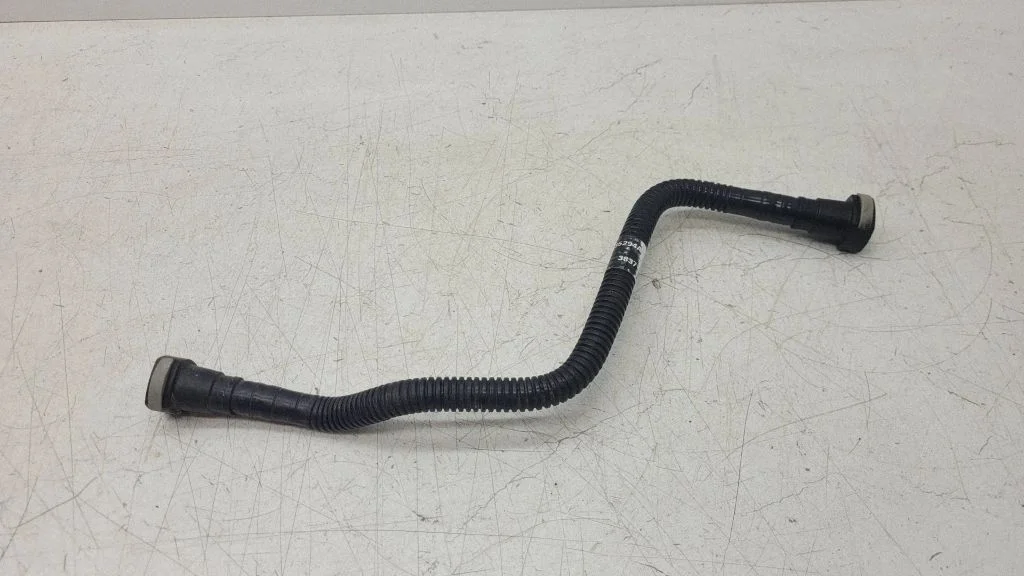 Engine coolant pipe/hose 68235294A