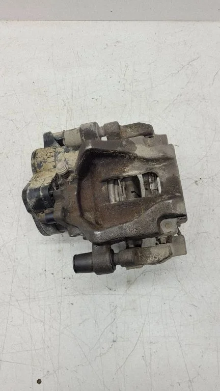 Rear brake caliper 0637