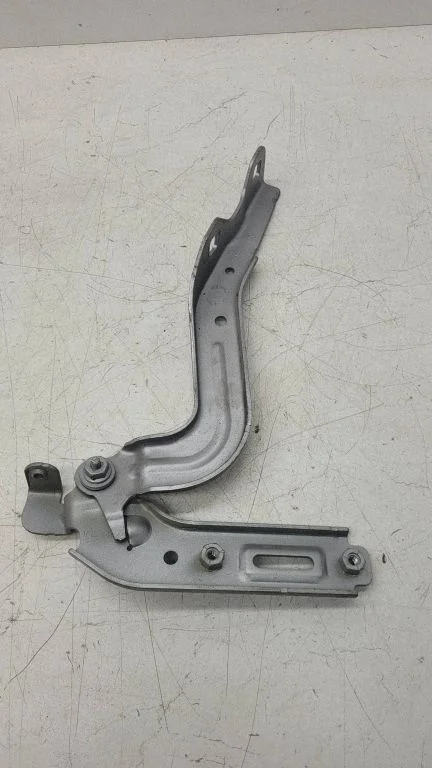 Mootorikapoti hinged – Chrysler Pacifica (2017-)