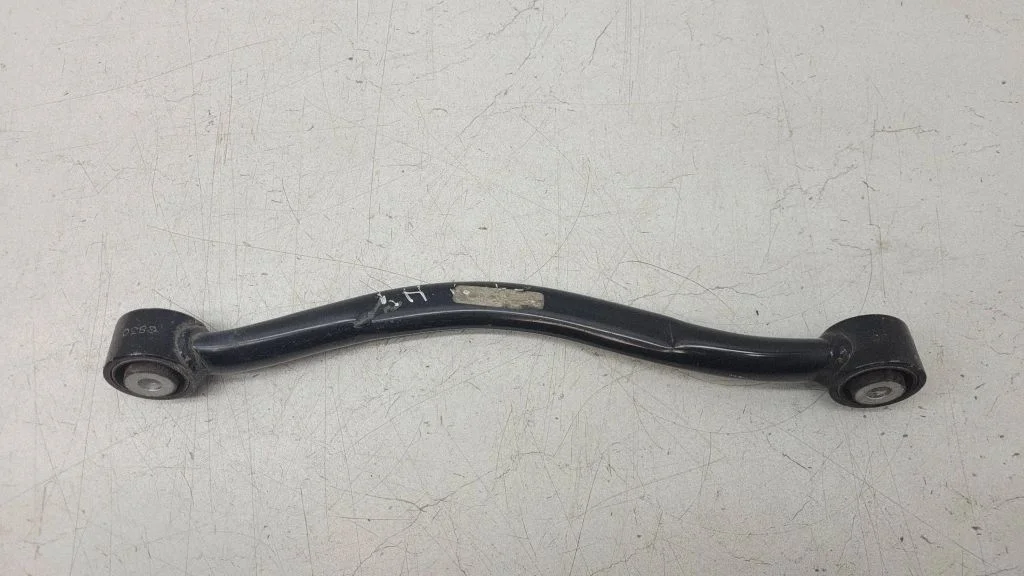 Rear control arm – Dodge Durango III (2010-)