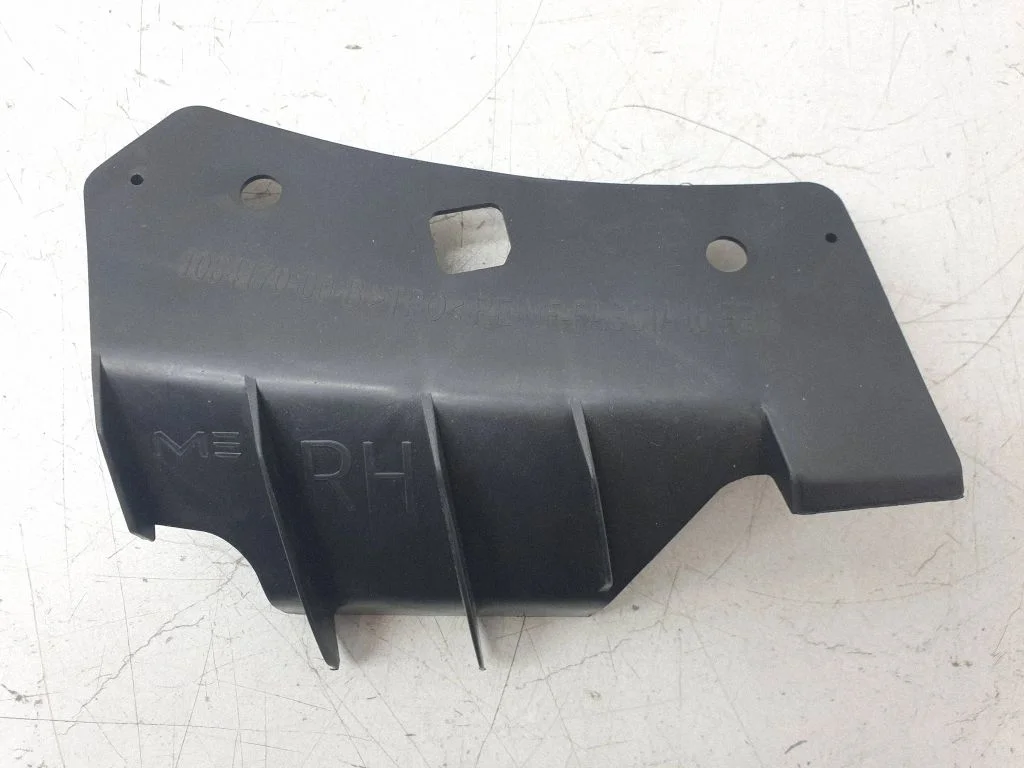 Front bumper mounting bracket 108417000B