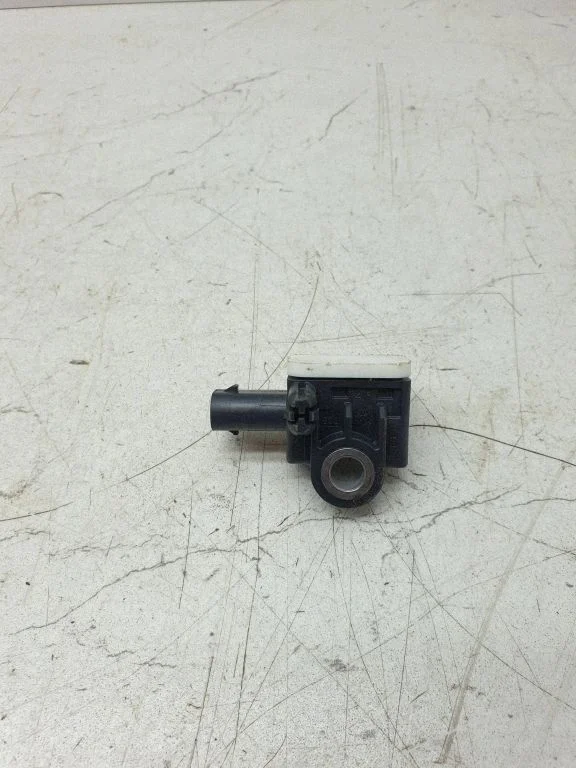 Drošības spilvenu trieciena sensors 56054085AA
