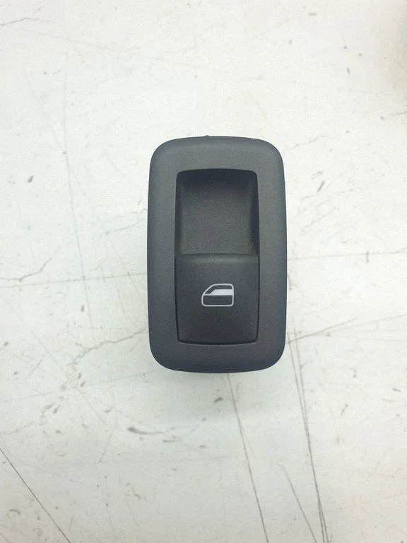 Electric window control switch 68085690AC