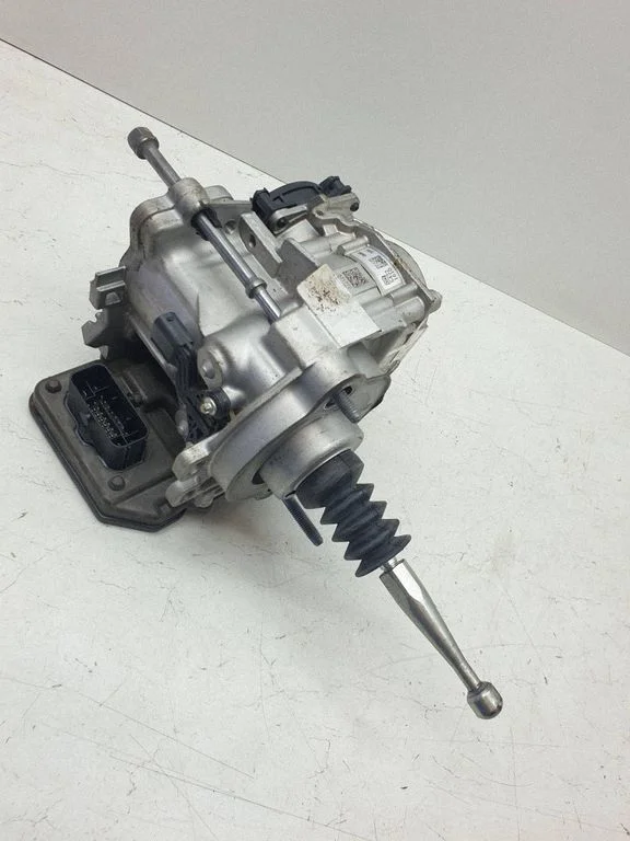 Brake booster 84114134