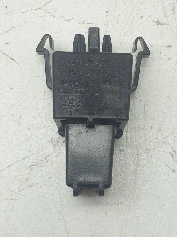 Front bumper mounting bracket 113120500C